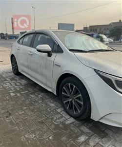 تۆیۆتا کۆرۆلا